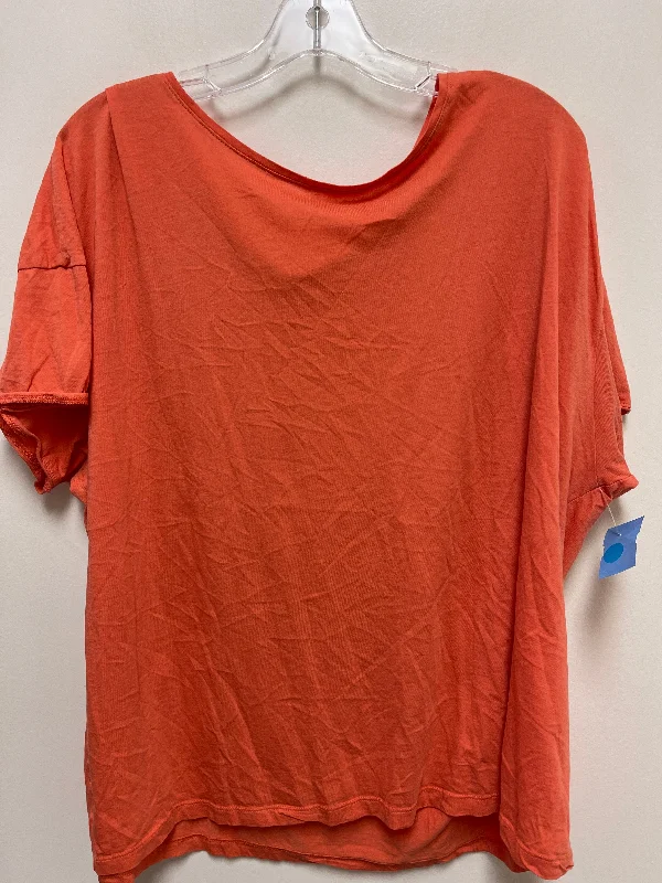 Top Short Sleeve Basic By Terra & Sky In Orange, Size: 1x